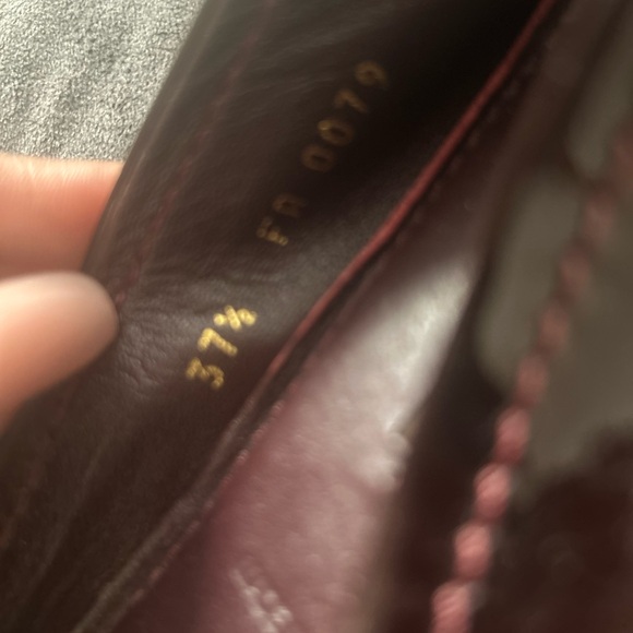 Louis Vuitton /LV Burgundy Patent Leather Oxford Ballet Flat - Picture 7 of 8